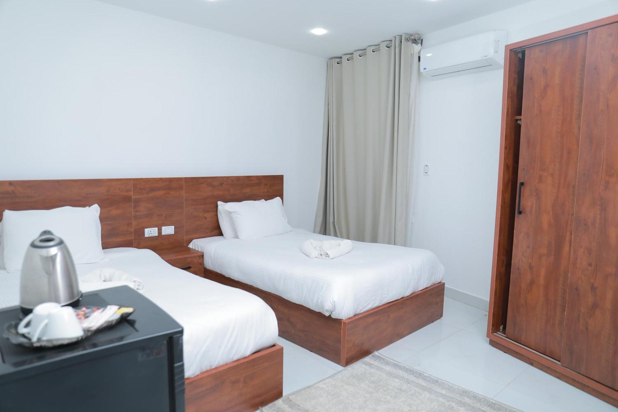 Prince Pyramids Inn Kafret el-Gabal Exterior foto